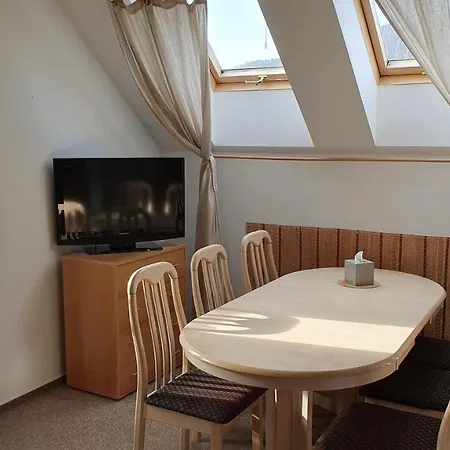 Eddy Gæstehus 3*